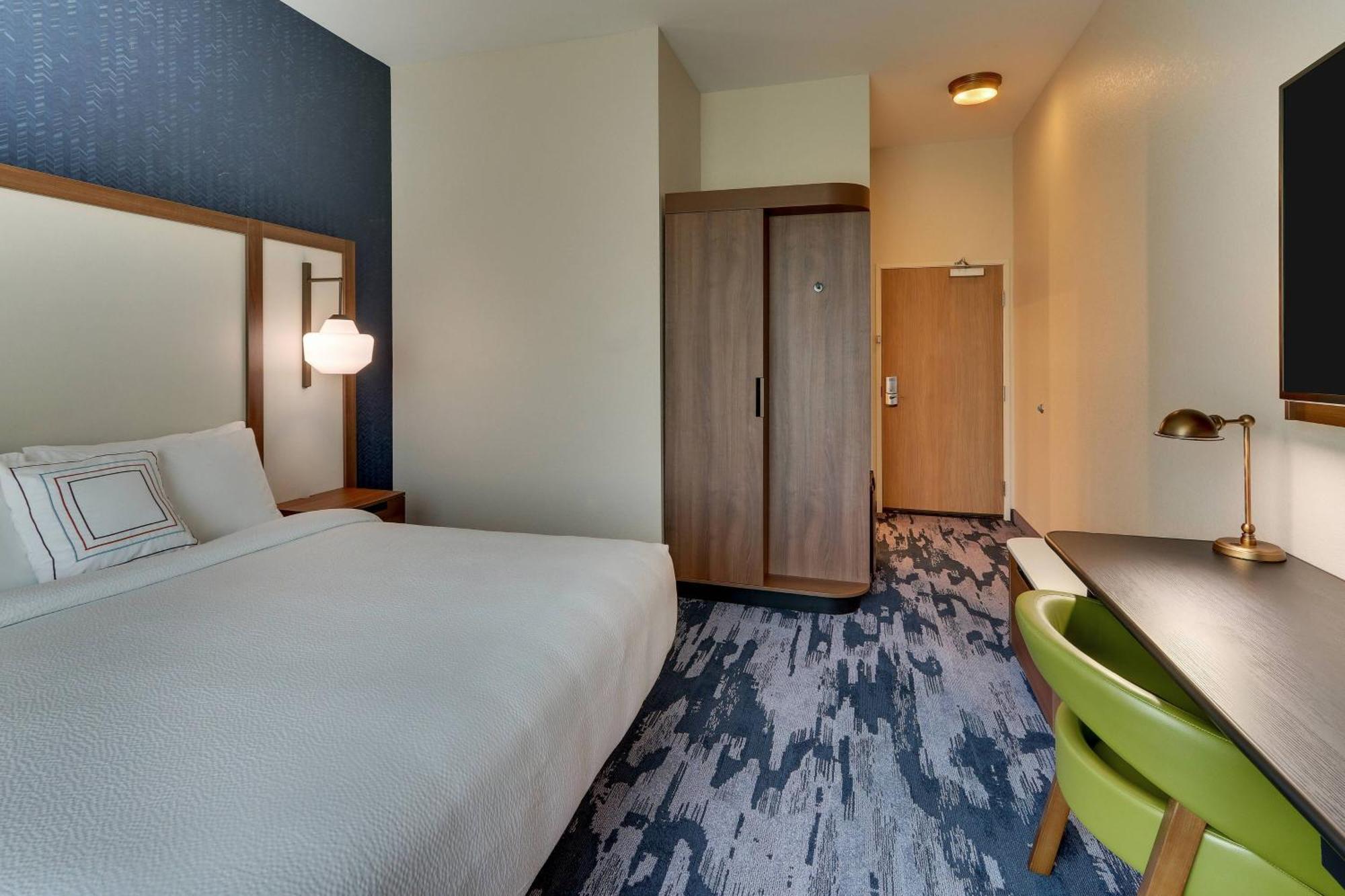 Fairfield Inn & Suites By Marriott Goshen Exterior photo