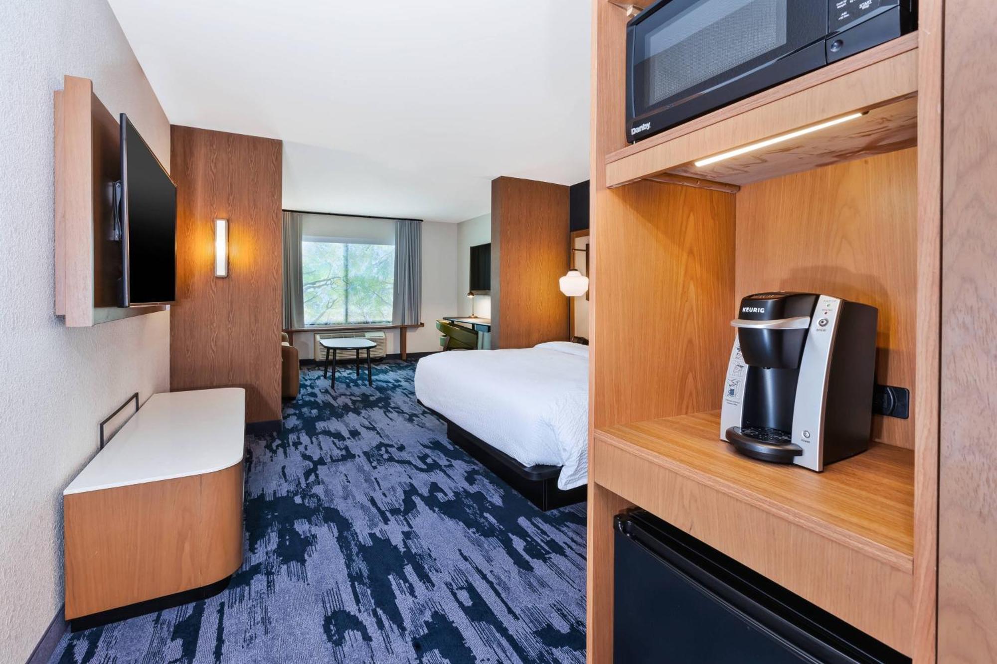 Fairfield Inn & Suites By Marriott Goshen Exterior photo